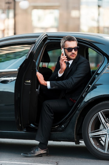 chauffeur-service-enhances-comfort-for-executives